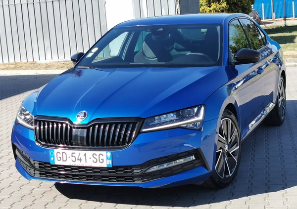 Skoda Superb cena 119310 przebieg: 144000, rok produkcji 2021 z Poznań małe 781